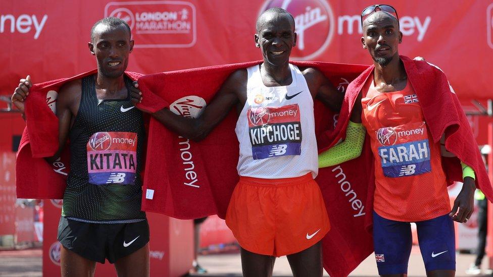 Kitata, Kipchoge and Farah pose for picture