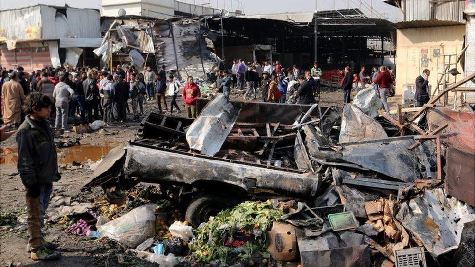 Aftermath of bombing in Baghdad (08/01/17)