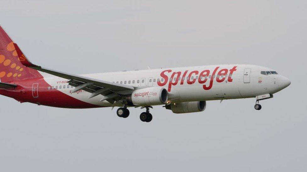 SpiceJet plane