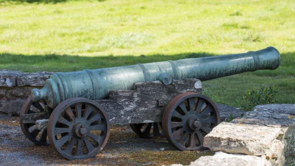 18th century Chinese cannon