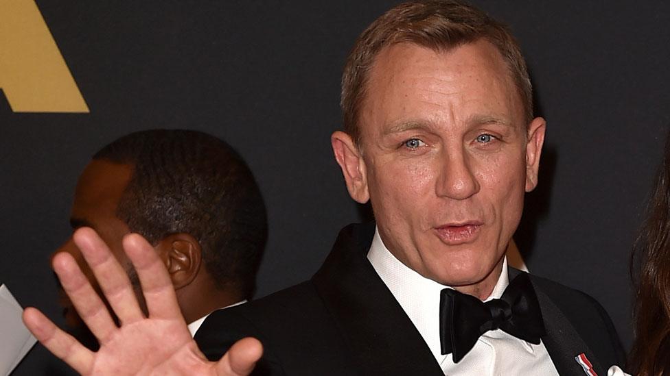 Daniel Craig