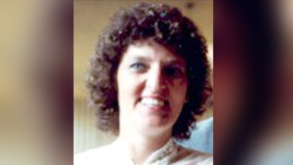 Sandra Phillips