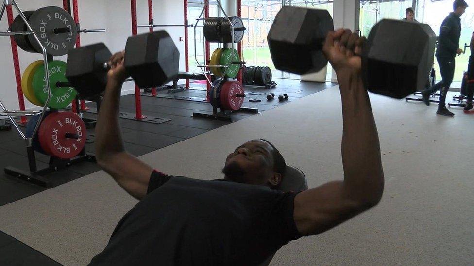 Cheick Diabaté training