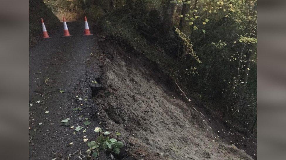 Fron Hill collapsed road between Saron and Cyffylliog