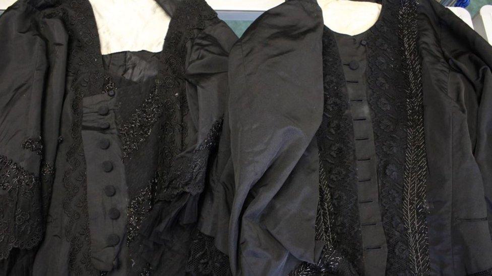 Queen Victoria's bodices