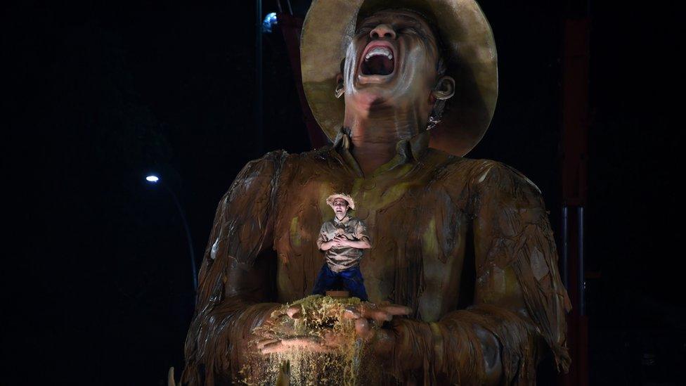 The Portela samba school's float featured a giant fisherman