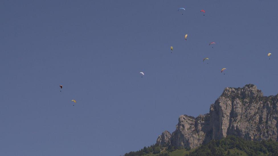 Paragliders in France