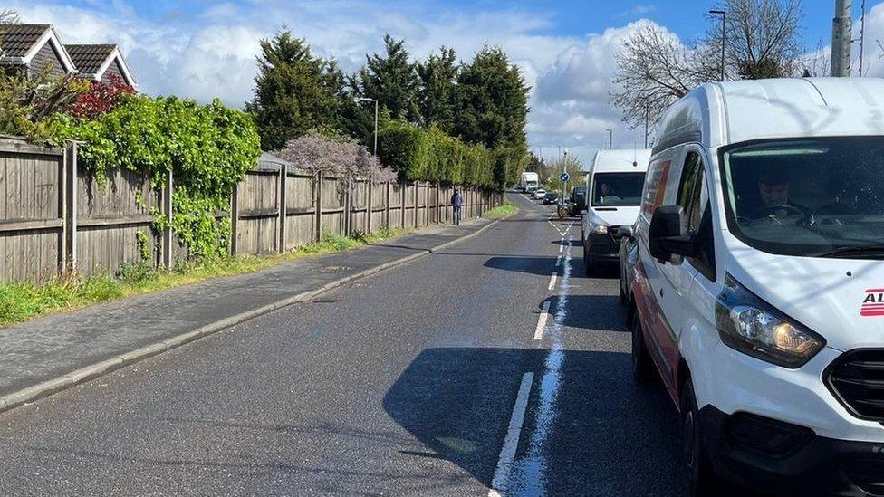 queuing traffic