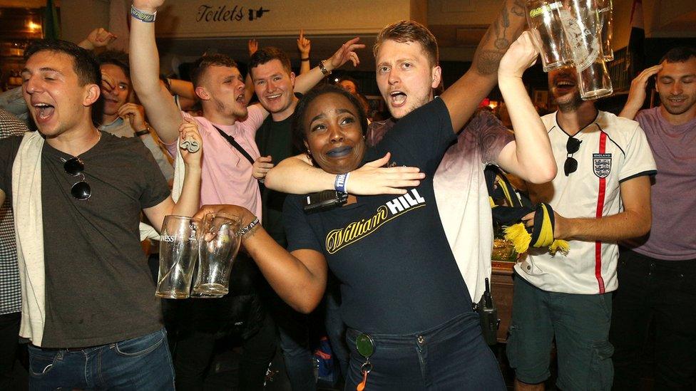 England fans in a pub