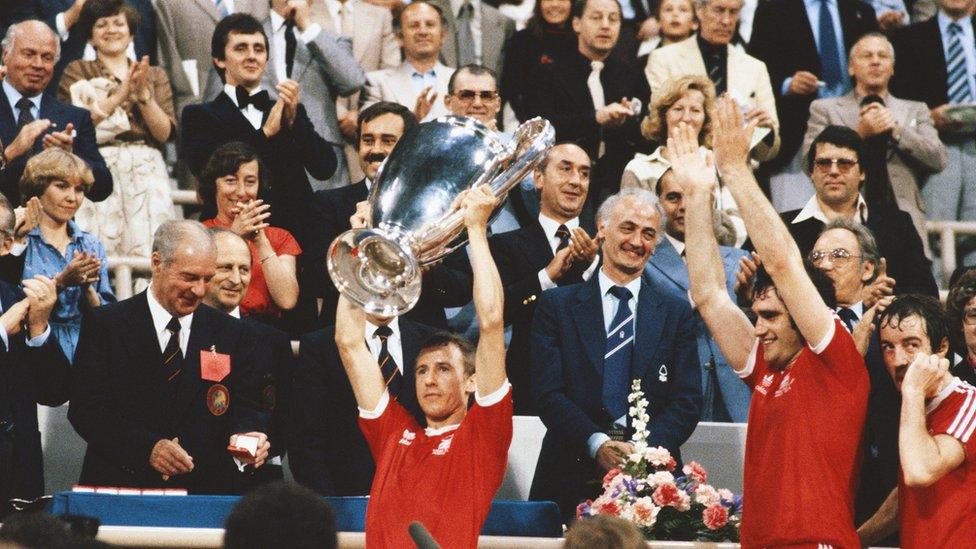 Nottingham Forest captain John McGovern lifts the European Cup