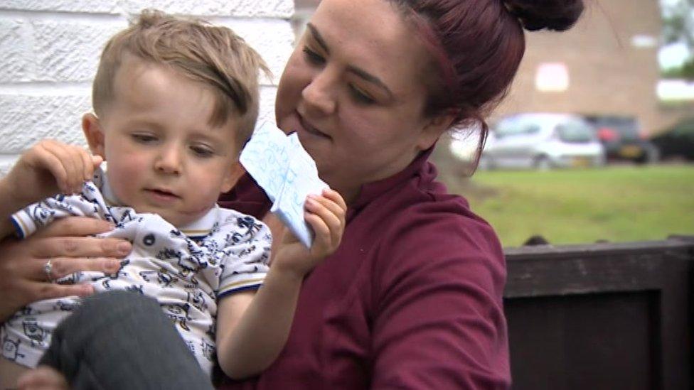 Oscar and mum Kirsty Taylor