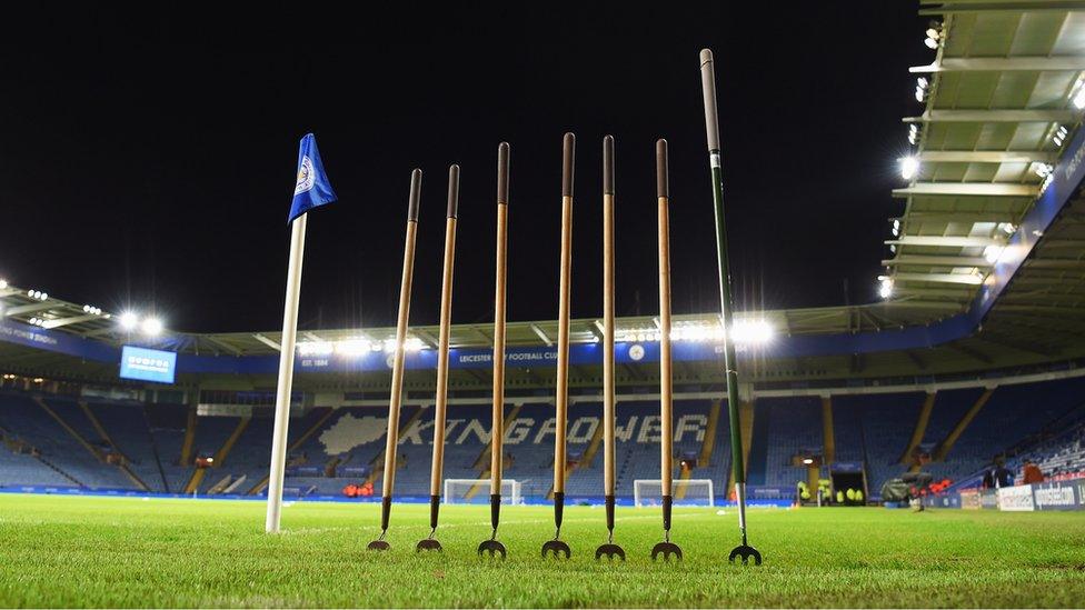 Grounds men's tools for King Power pitch