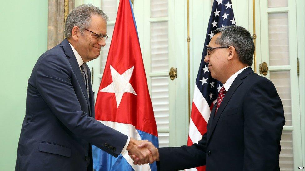 Chief of Mission at the US Interests Section in Havana Jeffrey DeLaurentis (L) meets Cuban interim Foreign Minister, Marcelo Medina (R), in Havana, Cuba on 1 July 2015