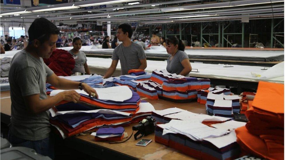 Factory workers in San Salvador (July 2015)