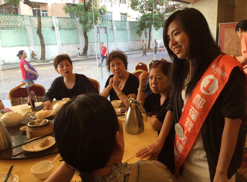 Picture of Kwong Po Yin canvassing in Hong Kong on 22 November 2015