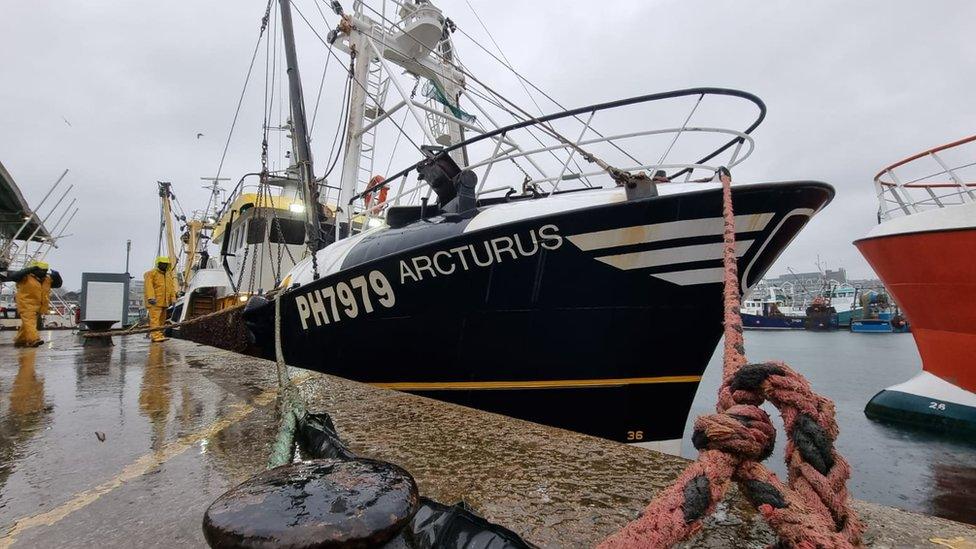 Arcturus boat