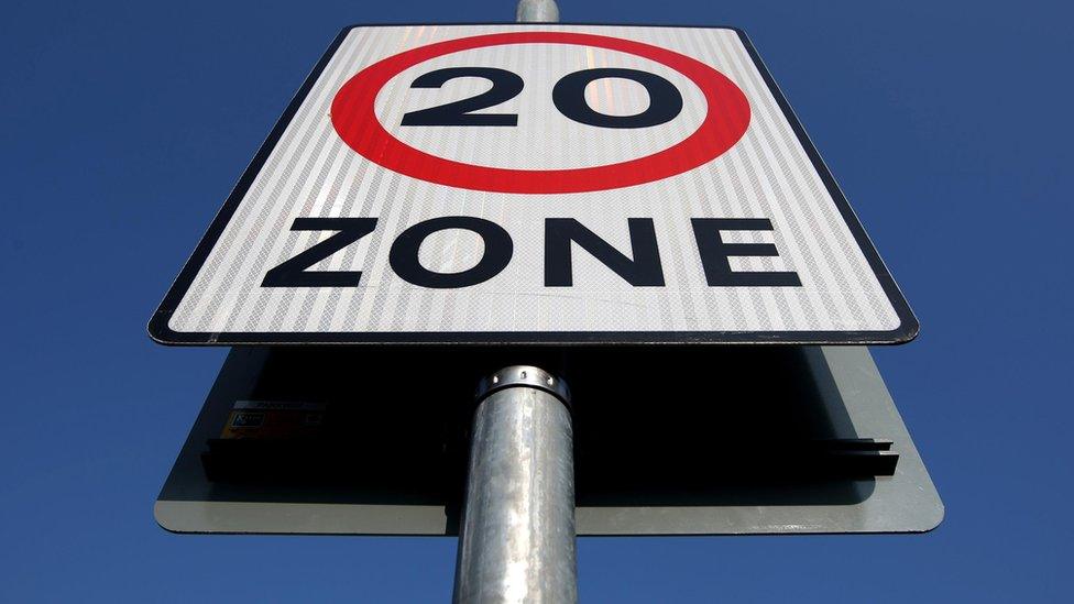 20mph sign