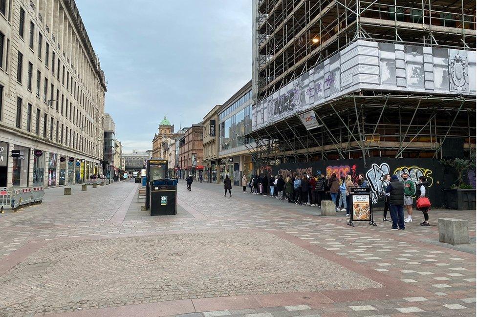 Glasgow shop queues