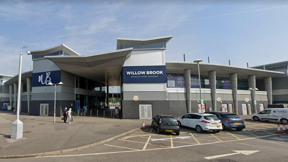 Bradley Stoke Shopping centre exterior