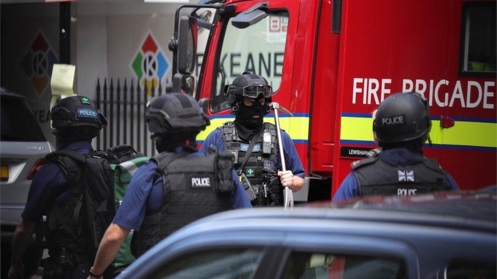 Counter-terrorism police in London Bridge