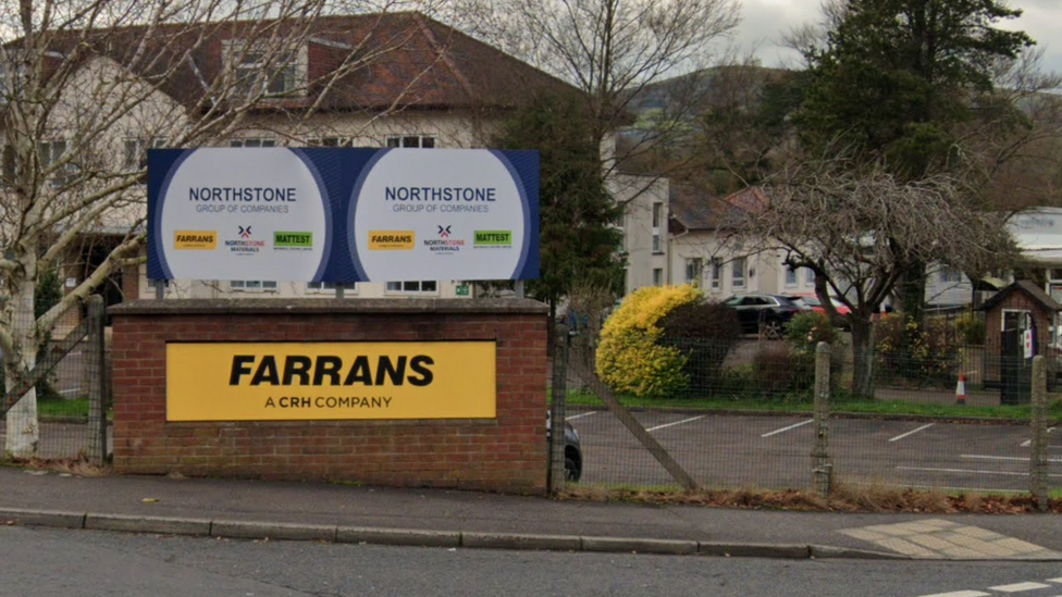 Farrans Construction sign