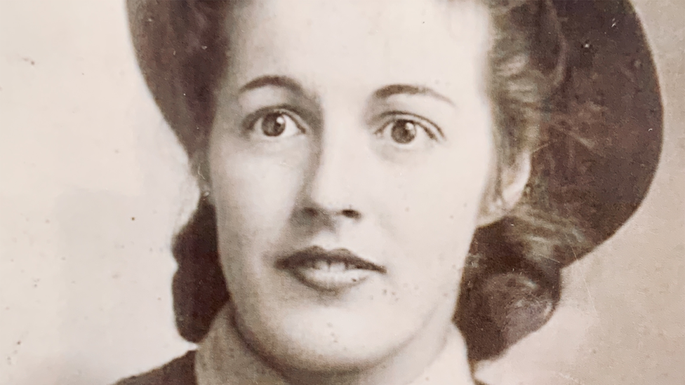 Mary Bott in 1944