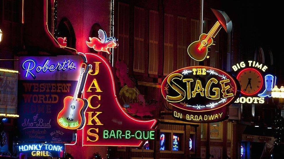 Neon signs light up Nashville