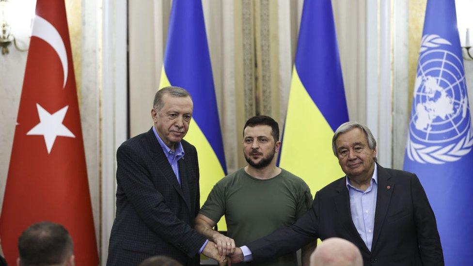 Ukrainian President Zelensky with UN Secretary General Guterres and Turkish President Erdogan