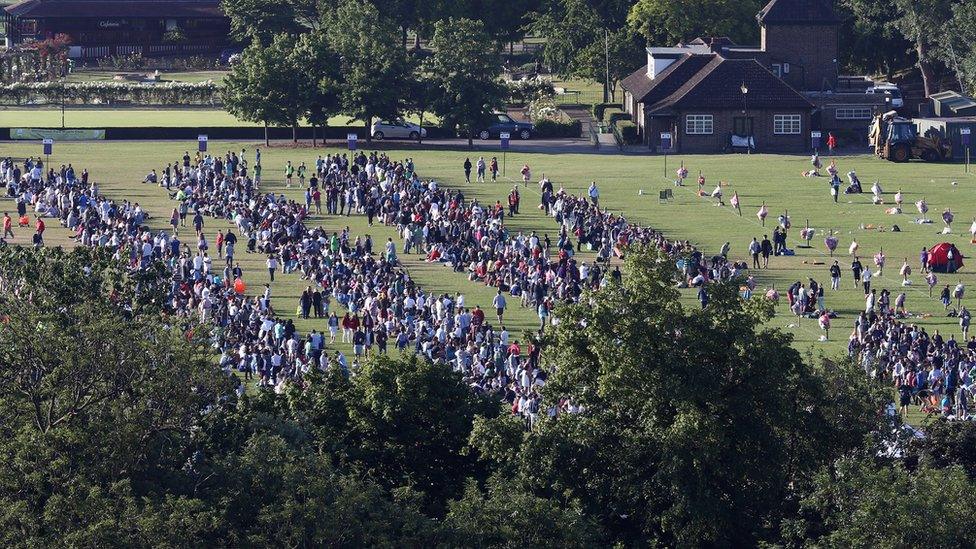 Aerial photo of queues waiting for Wimbledon tickets