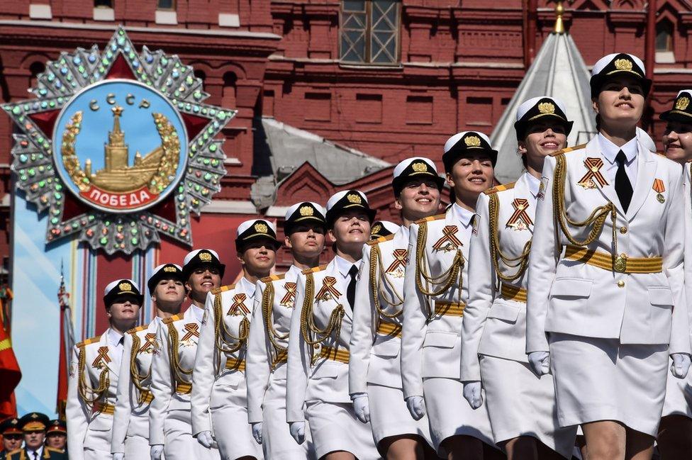 Servicewomen marching, 9 May 16