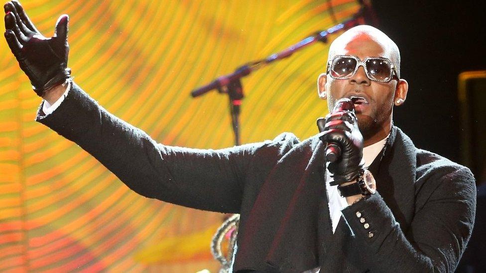 R Kelly in 2014