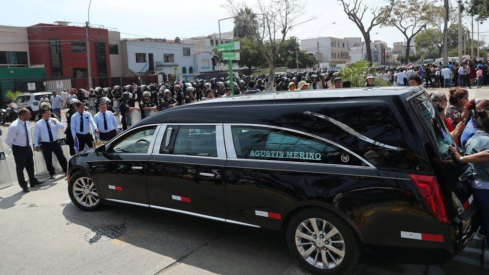 hearse at hospital in lima