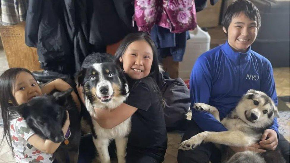 Nanuq and family