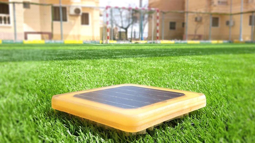 solar paving tile