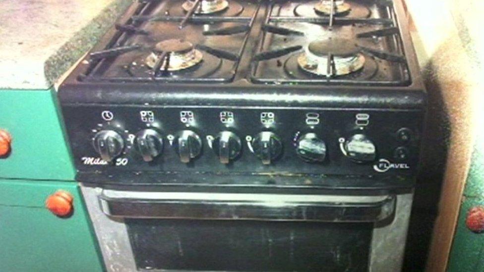 Cooker