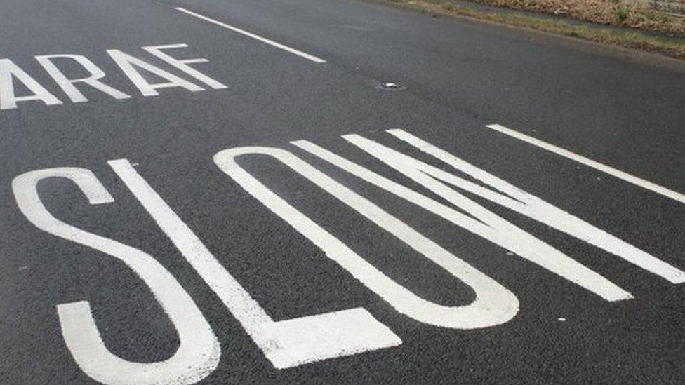 Bilingual road marking