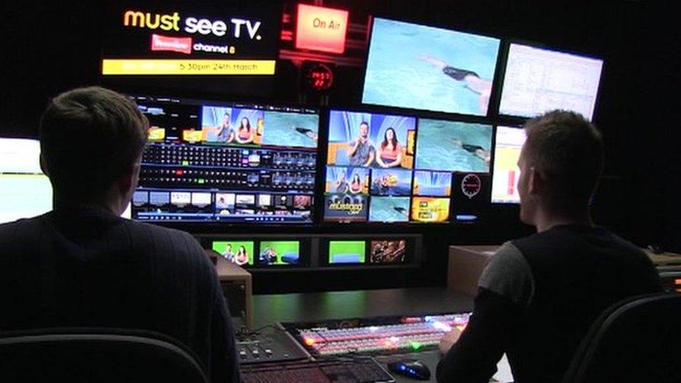 Mustard TV control gallery