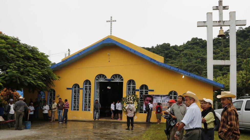 People gather at Our Lady of Asuncion Church in Paso Blanco, Veracruz state, Mexico, for funeral Mass in memory of Catholic priest murdered in Veracruz. 21 Sept 2016