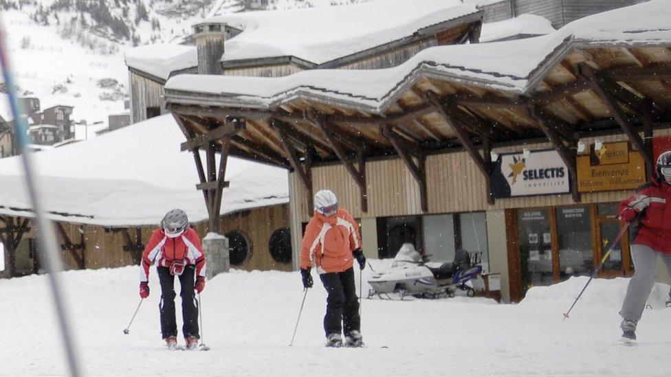 Skiers in Avoriaz (file picture)