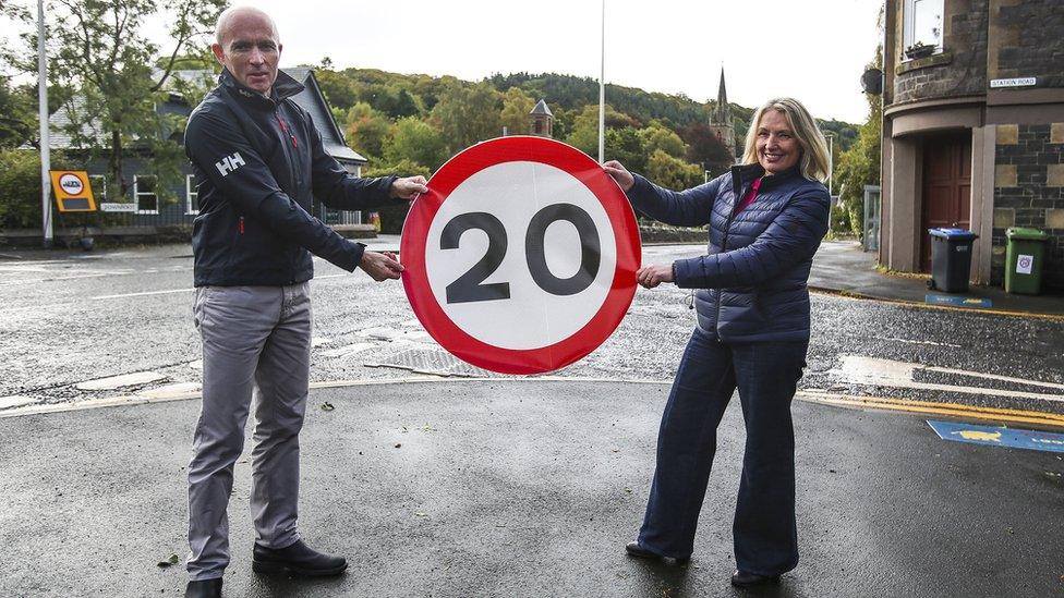 20mph sign