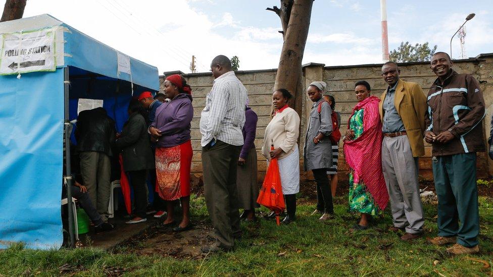 Kenyan voters queue as they wait to cast their votes in Huruma, one of the ruling party Jubilee"s strongholds in Nairobi, Kenya, 26 October 2017