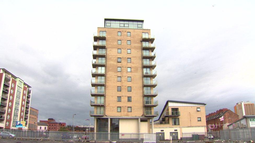 Wellwood Street apartment block