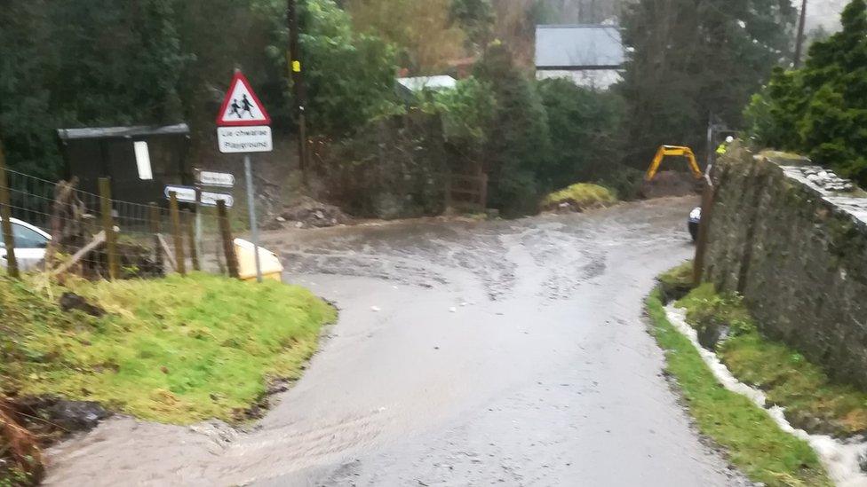 Pen-bont-rhyd-y-beddau in Ceredigion