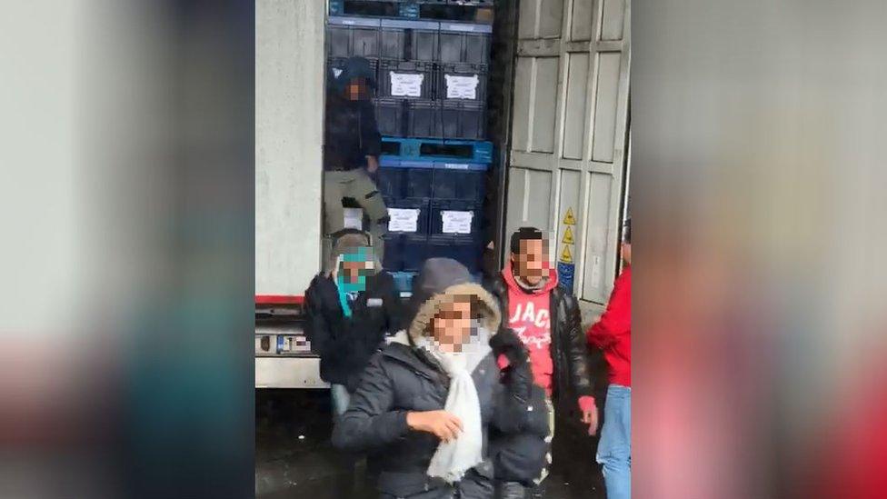 Migrants leaving lorry