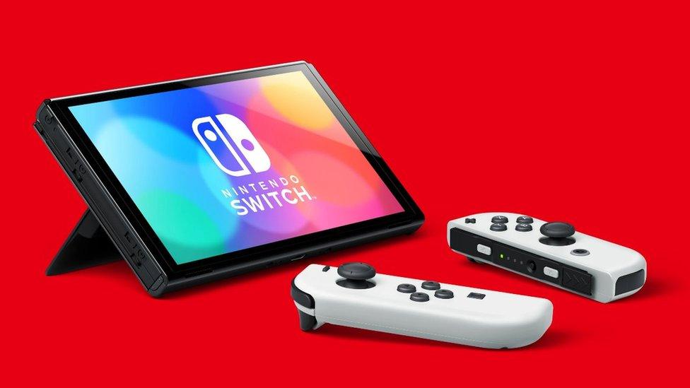 Nintendo Switch OLED