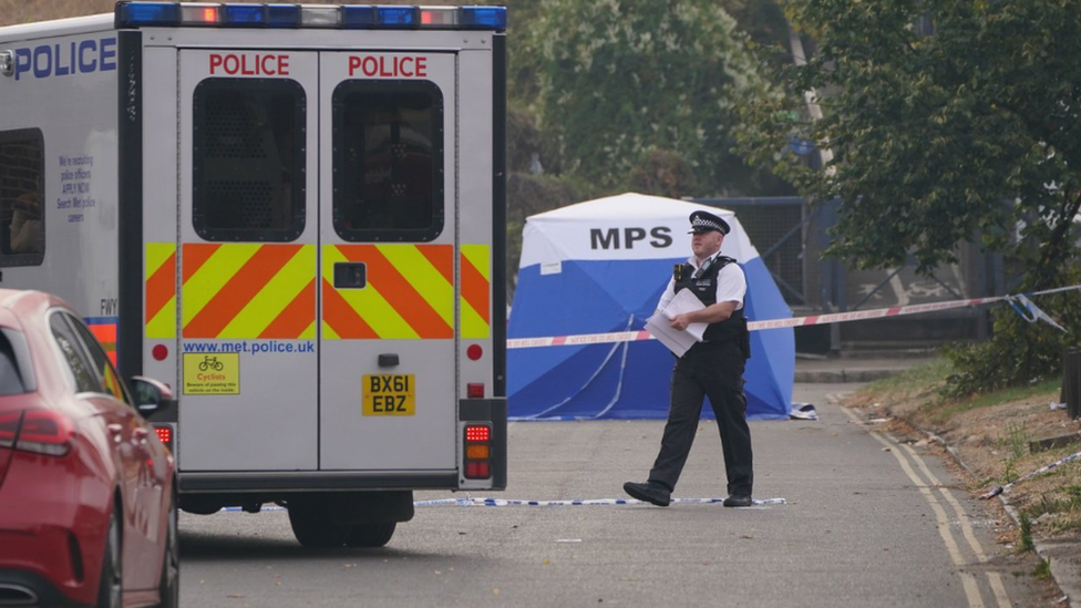 Police van appears at crime scene on Western Avenue