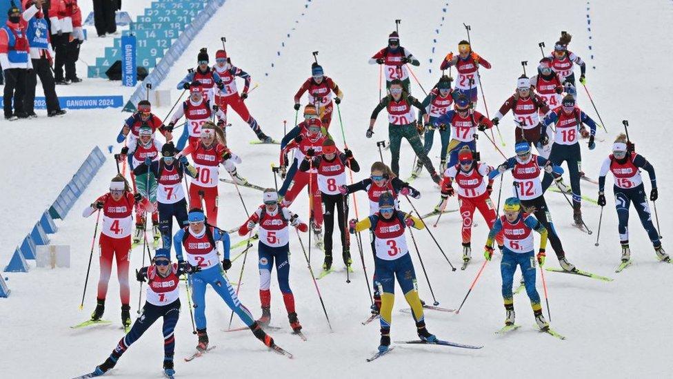 young-athletes-in-single-mixed-biathlon-event.