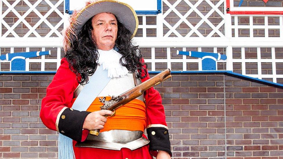 Man dressed as King William III