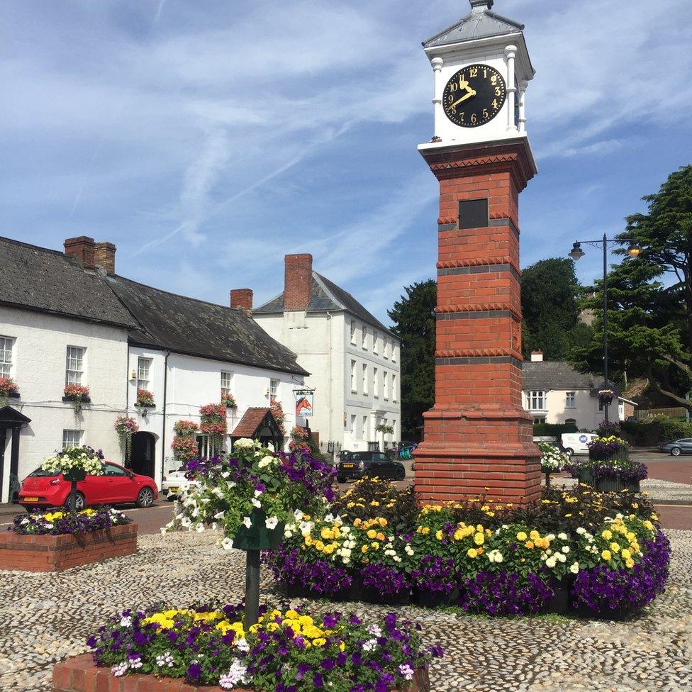 Usk in Bloom