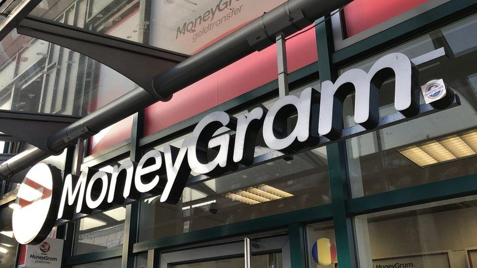 Moneygram sign